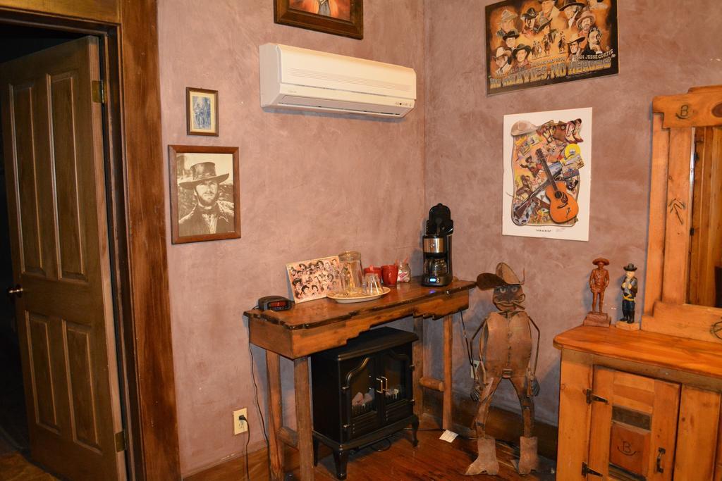 Bisbee Grand Hotel Cameră foto